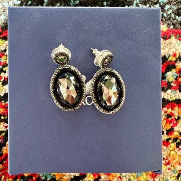 Swarovski Jewelry - NWT Swarovski Earrings